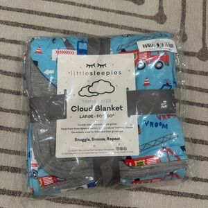 To The Rescue Large Cloud Blanket